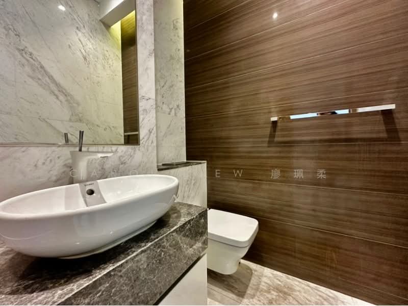 111 Emerald Hill, 111 Emerald Hill, 3 Bedrooms, 2,121 sqft, Condominium For Sale, by Carol Liew 廖珮柔, 500190671 - PropertyGuru.com.sg