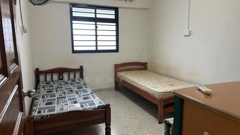 121 Ang Mo Kio Avenue 3, 121 Ang Mo Kio Avenue 3, 2 Bedrooms, 721 sqft, HDB Flat For Sale, by Freddy Ong, 500190673 - Bedroom - PropertyGuru.com.sg
