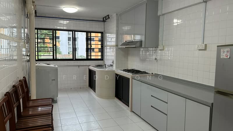 121 Ang Mo Kio Avenue 3, 121 Ang Mo Kio Avenue 3, 2 Bedrooms, 721 sqft, HDB Flat For Sale, by Freddy Ong, 500190673 - Kitchen - PropertyGuru.com.sg