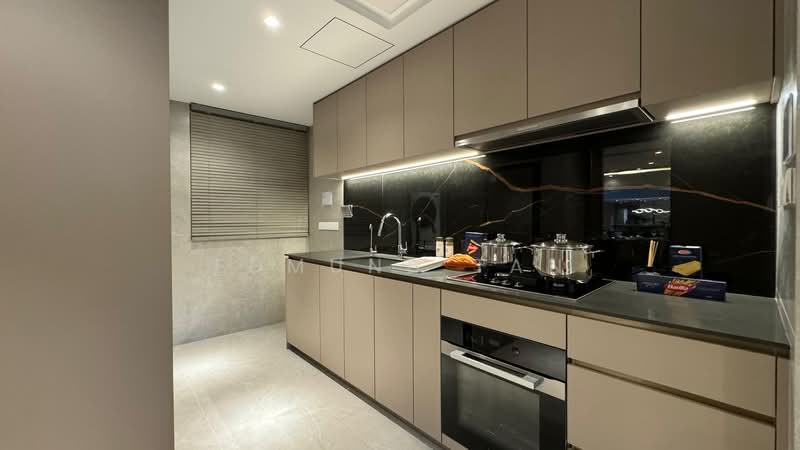Grand Dunman, 18 Dunman Road, 5 Bedrooms, 2,131 sqft, Condominium For Sale, by Edmund Tan, 500190680 - Kitchen - PropertyGuru.com.sg