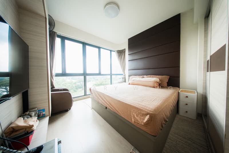 Riversound Residence, 3 Sengkang East Avenue, 4 Bedrooms, 1,346 sqft, Condominium For Sale, by Zachary Wong, 500190682 - Master Bedroom - PropertyGuru.com.sg