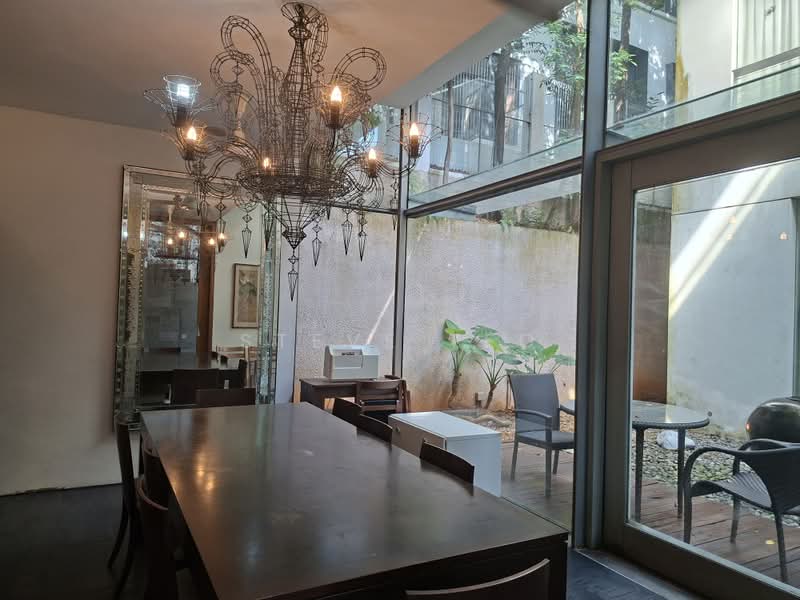 Trevose Crescent Dalkeith Road, Berrima Road, 5 Bedrooms, 6,000 sqft, Bungalow House For Sale, by Steve Teo, 500190684 - Dining Room - PropertyGuru.com.sg