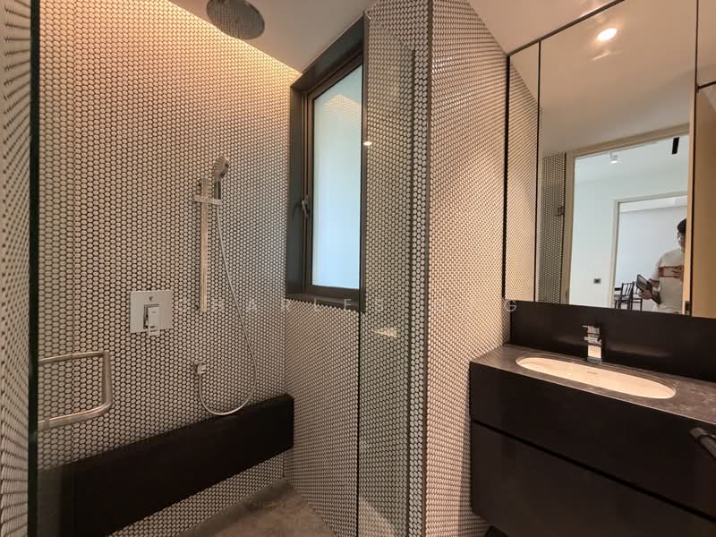 10 Evelyn, 10 Evelyn Road, 1 Bedroom, 581 sqft, Condominium For Sale, by Charles Ong, 500190686 - Bathroom - PropertyGuru.com.sg