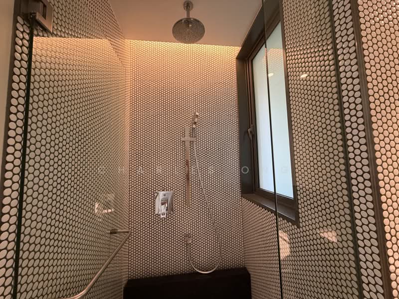 10 Evelyn, 10 Evelyn Road, 1 Bedroom, 581 sqft, Condominium For Sale, by Charles Ong, 500190686 - Bathroom - PropertyGuru.com.sg