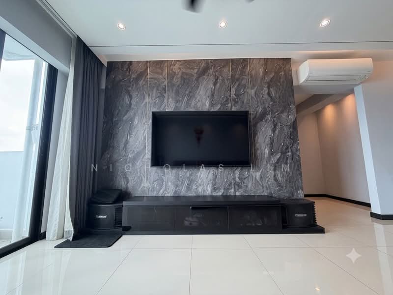 420A Northshore Drive, 420A Northshore Drive, 3 Bedrooms, 1,238 sqft, HDB Flat For Sale, by Nicholas Lim, 500190690 - Living Room - PropertyGuru.com.sg