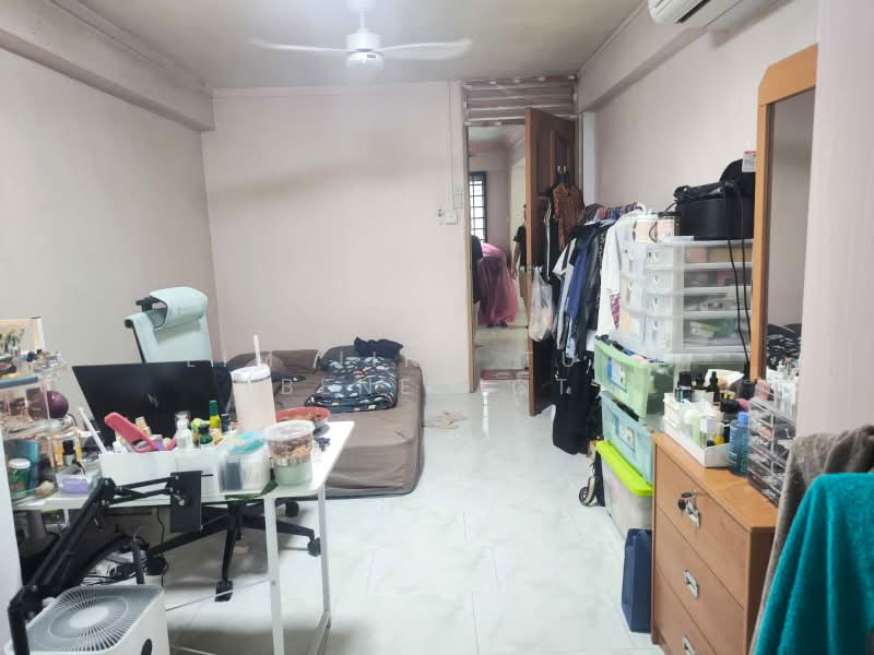 627 Ang Mo Kio Avenue 9, 627 Ang Mo Kio Avenue 9, Room Rental, 200 sqft, HDB Flat For Rent, by Lim Jing Tuan (Benedict), 500190698 - Bedroom - PropertyGuru.com.sg