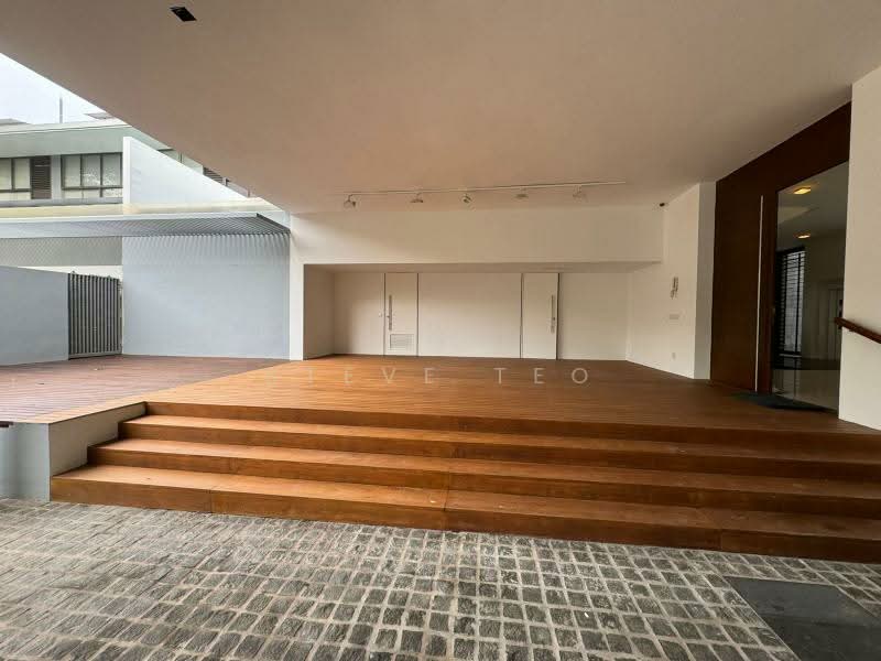 Coronation Road West Queen Astride Park, , 5 Bedrooms, 8,000 sqft, Good Class Bungalow For Sale, by Steve Teo, 500190702 - Exterior - PropertyGuru.com.sg