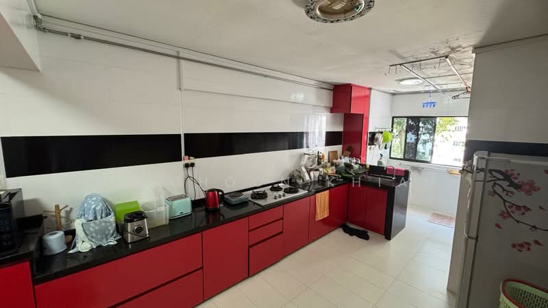 259 Tampines Street 21, 259 Tampines Street 21, Room Rental, 100 sqft, HDB Flat For Rent, by NG CHOON KHIAN, 500190711 - Kitchen - PropertyGuru.com.sg