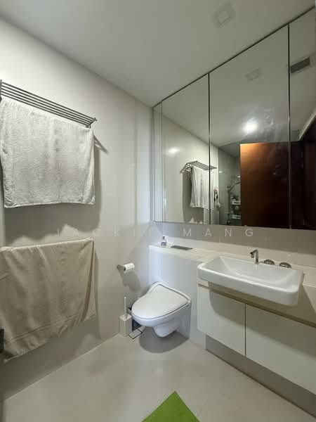 d'Leedon (Former Farrer Court), 3 Leedon Heights, 4 Bedrooms, 1,733 sqft, Condominium For Sale, by Jackie Mang, 500190722 - Bathroom - PropertyGuru.com.sg