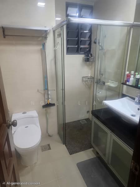 Carissa Park Condo, 2 Flora Drive, 4 Bedrooms, 1,647 sqft, Condominium For Rent, by Ng Li Lian, 500190727 - Bathroom - PropertyGuru.com.sg