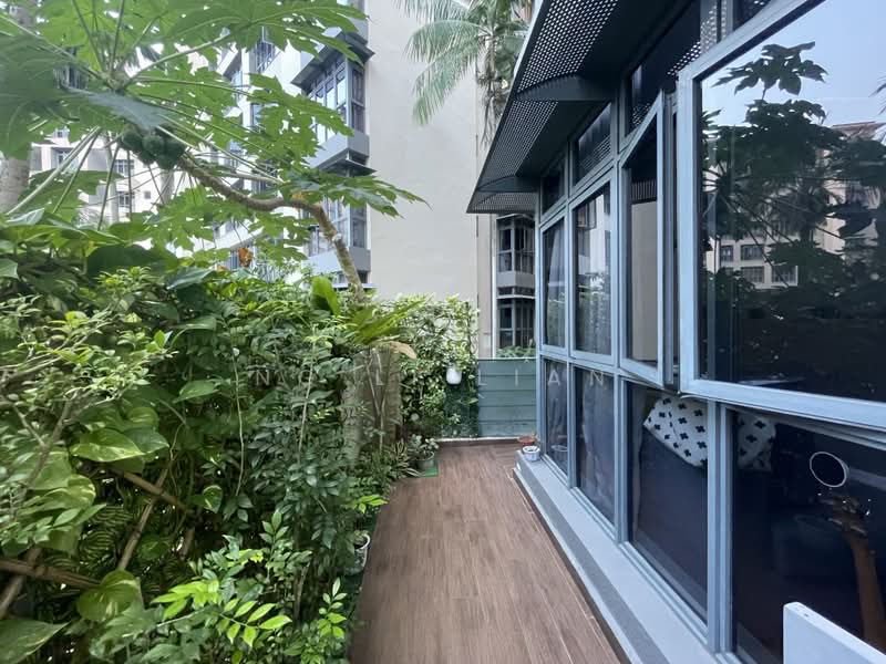 Carissa Park Condo, 2 Flora Drive, 4 Bedrooms, 1,647 sqft, Condominium For Rent, by Ng Li Lian, 500190727 - Exterior - PropertyGuru.com.sg