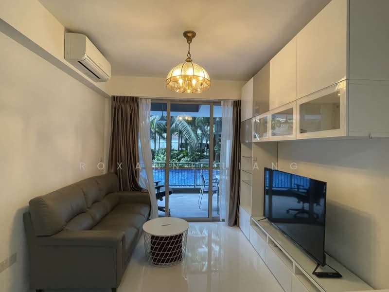 Q Bay Residences, 1 Tampines Street 86, 1 Bedroom, 667 sqft, Condominium For Sale, by Roxanne Liang, 500190731 - Living Room - PropertyGuru.com.sg