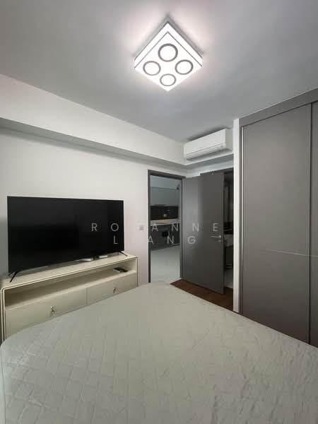 Q Bay Residences, 1 Tampines Street 86, 1 Bedroom, 667 sqft, Condominium For Sale, by Roxanne Liang, 500190731 - Bedroom - PropertyGuru.com.sg