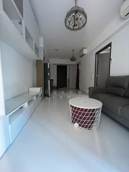Q Bay Residences, 1 Tampines Street 86, 1 Bedroom, 667 sqft, Condominium For Sale, by Roxanne Liang, 500190731 - Living Room - PropertyGuru.com.sg