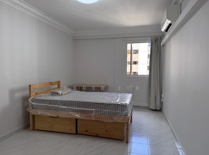 125 Bedok Reservoir Road, 125 Bedok Reservoir Road, Room Rental, 130 sqft, HDB Flat For Rent, by Derek Lee, 500190733 - Bedroom - PropertyGuru.com.sg
