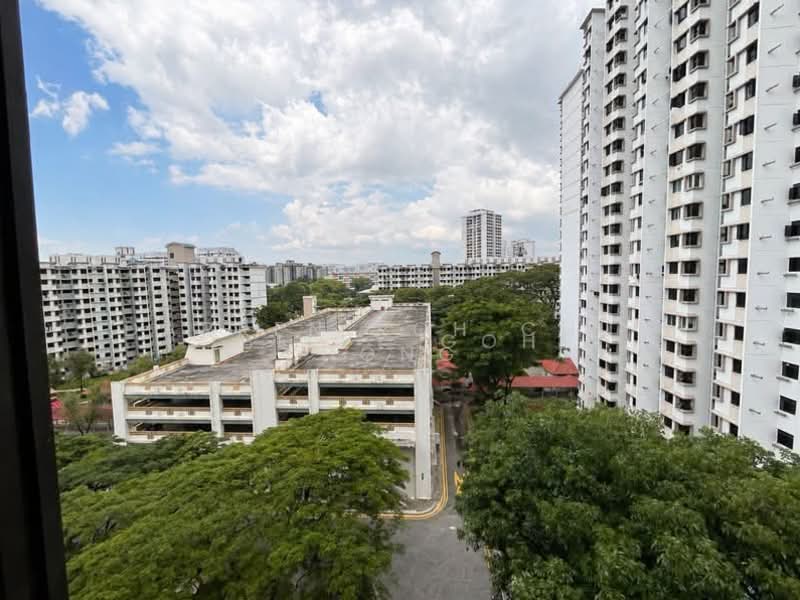 209 Boon Lay Place, 209 Boon Lay Place, 2 Bedrooms, 796 sqft, HDB Flat For Sale, by Darren Koh Chun Hong, 500190749 - Exterior - PropertyGuru.com.sg