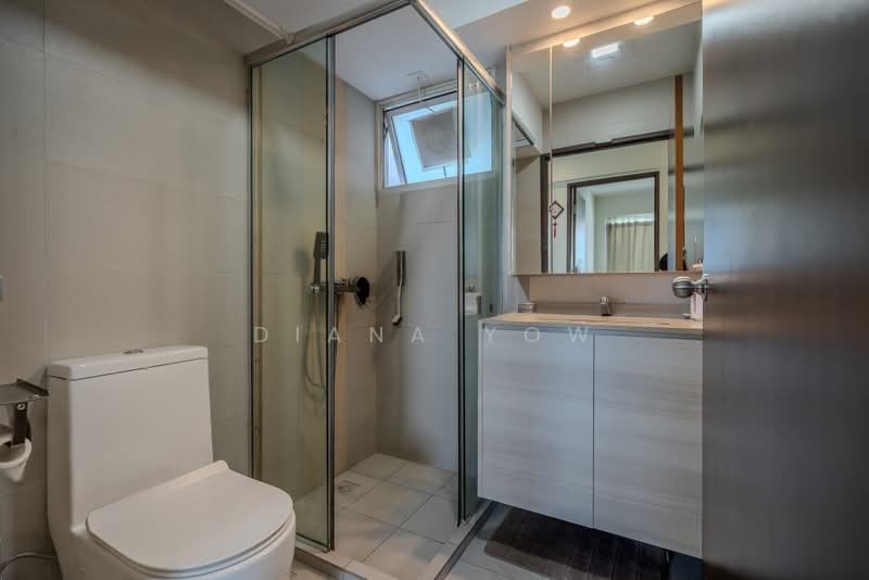588D Ang Mo Kio Street 52, 588D Ang Mo Kio Street 52, 3 Bedrooms, 980 sqft, HDB Flat For Sale, by Diana Yow, 500190750 - Bathroom - PropertyGuru.com.sg