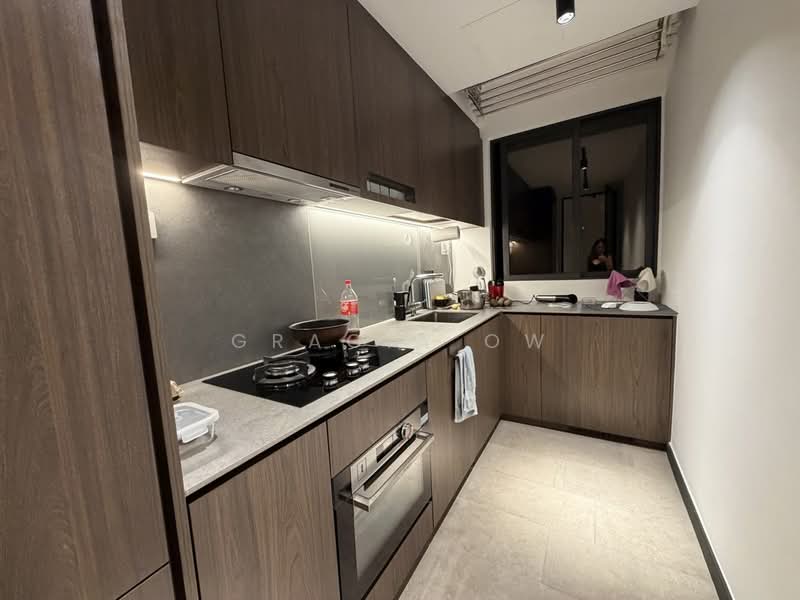 Midtown Modern, 18 Tan Quee Lan Street, 3 Bedrooms, 1,066 sqft, Condominium For Sale, by Gracia Ow, 500190754 - Kitchen - PropertyGuru.com.sg