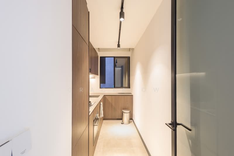 Midtown Modern, 18 Tan Quee Lan Street, 3 Bedrooms, 1,066 sqft, Condominium For Sale, by Gracia Ow, 500190754 - Kitchen - PropertyGuru.com.sg