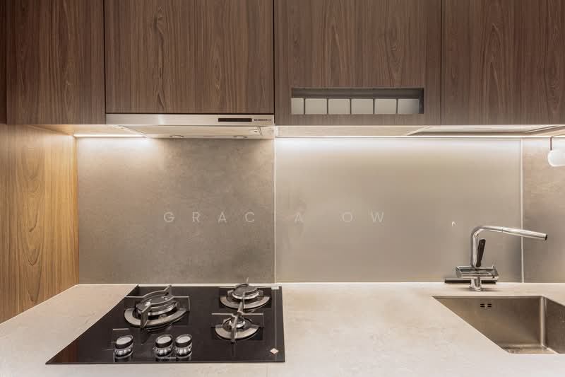 Midtown Modern, 18 Tan Quee Lan Street, 3 Bedrooms, 1,066 sqft, Condominium For Sale, by Gracia Ow, 500190754 - Kitchen - PropertyGuru.com.sg