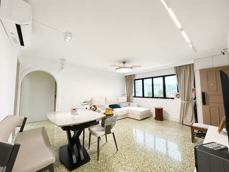 34 Telok Blangah Way, 34 Telok Blangah Way, Room Rental, 150 sqft, HDB Flat For Rent, by Tricia Arifin, 500190760 - Living Room - PropertyGuru.com.sg