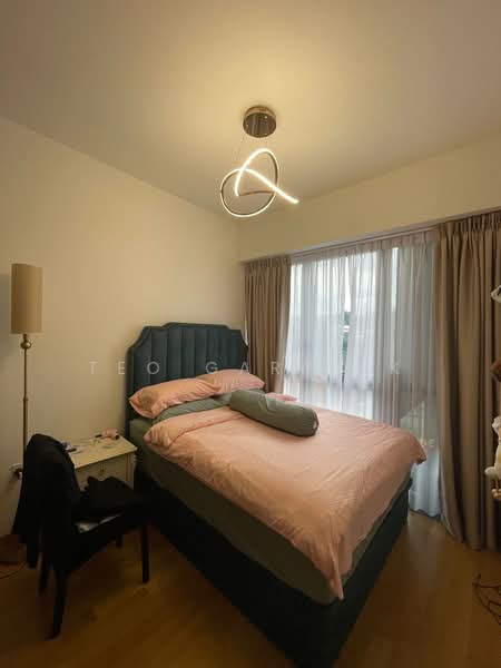 The Gazania, 5 How Sun Drive, 2 Bedrooms, 700 sqft, Condominium For Rent, by Teo Garrick, 500190761 - Bedroom - PropertyGuru.com.sg