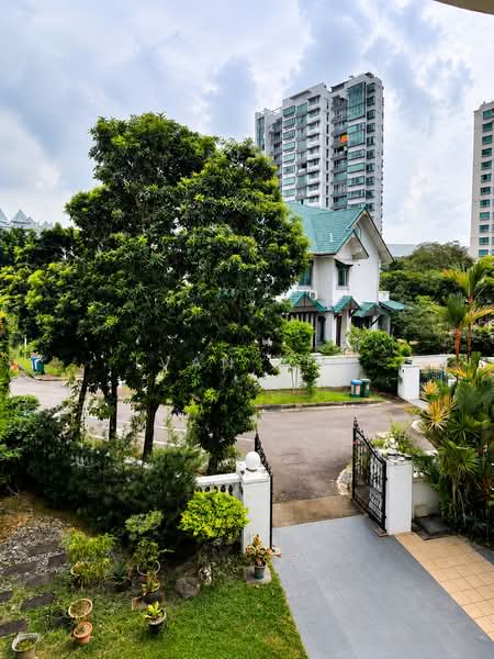 Melrose Drive, , 6 Bedrooms, 4,000 sqft, Detached House For Rent, by Ivan Lim, 500190762 - Exterior - PropertyGuru.com.sg