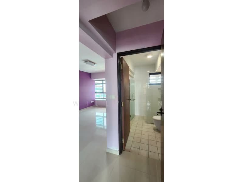 441A Clementi Avenue 3, 441A Clementi Avenue 3, Room Rental, 200 sqft, HDB Flat For Rent, by Willy Tan, 500190772 - Master room w bathroom - PropertyGuru.com.sg