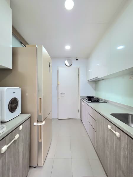 CityLife @ Tampines, 63 Tampines Central 7, 3 Bedrooms, 1,109 sqft, Executive Condominium For Rent, by Brenda Ong 王淑玲, 500190775 - Kitchen - PropertyGuru.com.sg