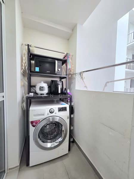 CityLife @ Tampines, 63 Tampines Central 7, 3 Bedrooms, 1,109 sqft, Executive Condominium For Rent, by Brenda Ong 王淑玲, 500190775 - Balcony - PropertyGuru.com.sg