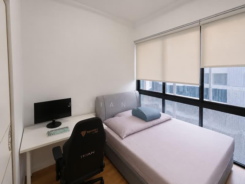 Nyon, 12 Amber Road, 3 Bedrooms, 1,615 sqft, Condominium For Sale, by Julian Poh, 500190799 - Bedroom - PropertyGuru.com.sg