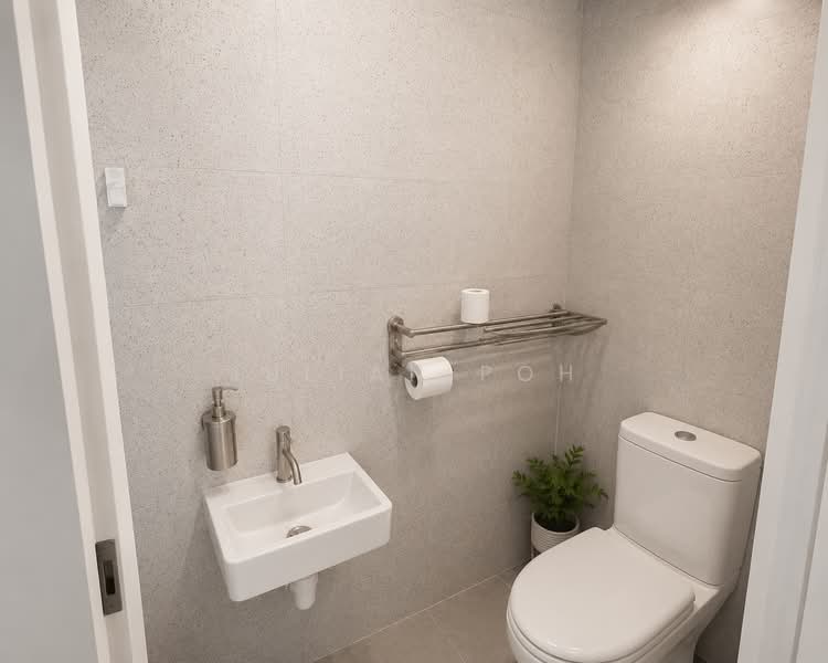 Nyon, 12 Amber Road, 3 Bedrooms, 1,615 sqft, Condominium For Sale, by Julian Poh, 500190799 - Bathroom - PropertyGuru.com.sg