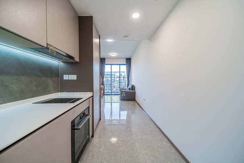 Sengkang Grand Residences, 74 Compassvale Bow, 1 Bedroom, 474 sqft, Condominium For Sale, by Johanna Chow, 500190803 - Kitchen - PropertyGuru.com.sg
