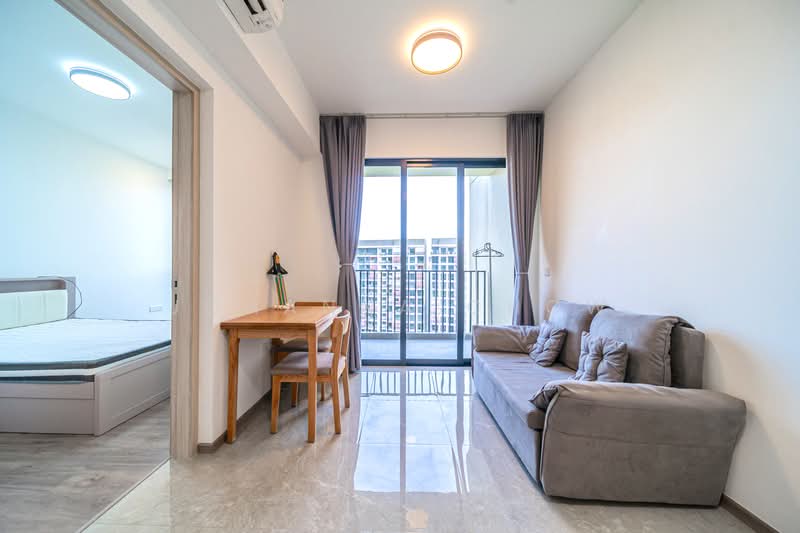 Sengkang Grand Residences, 74 Compassvale Bow, 1 Bedroom, 474 sqft, Condominium For Sale, by Johanna Chow, 500190803 - Living Room - PropertyGuru.com.sg