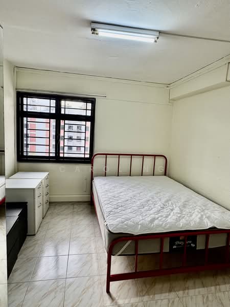 1 Bedok South Avenue 1, 1 Bedok South Avenue 1, 2 Bedrooms, 635 sqft, HDB Flat For Sale, by Carol Ng, 500190804 - Bedroom - PropertyGuru.com.sg