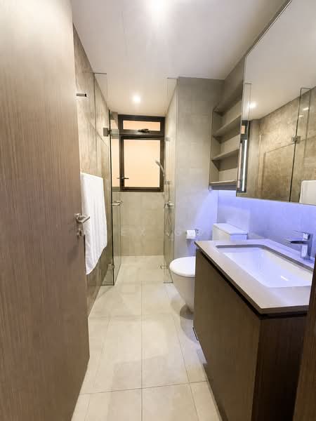 Seaside Residences, 16 Siglap Link, 3 Bedrooms, 1,206 sqft, Apartment For Sale, by Alex Goh, 500190821 - Bathroom - PropertyGuru.com.sg