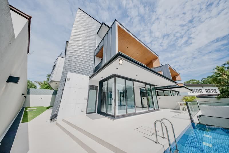Cheap Brand New Bungalows at Cactus Crescent, , 7 Bedrooms, 10,546 sqft, Detached House For Sale, by Eric Low, 500190824 - Exterior - PropertyGuru.com.sg