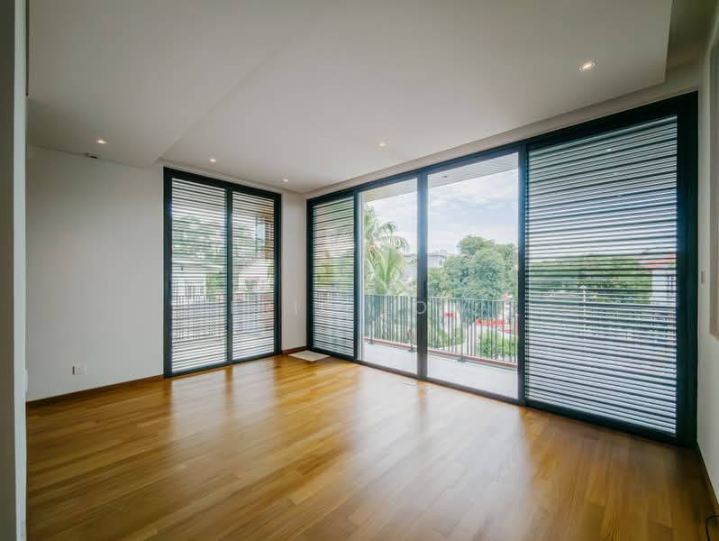 Cheap Brand New Bungalows at Cactus Crescent, , 7 Bedrooms, 10,546 sqft, Detached House For Sale, by Eric Low, 500190824 - Balcony - PropertyGuru.com.sg