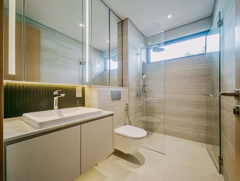 Cheap Brand New Bungalows at Cactus Crescent, , 7 Bedrooms, 10,546 sqft, Detached House For Sale, by Eric Low, 500190824 - Bathroom - PropertyGuru.com.sg
