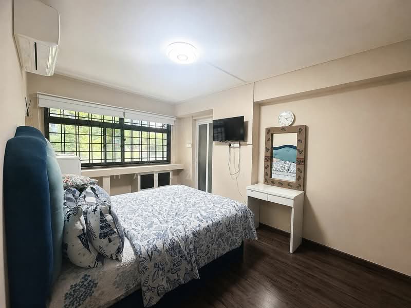 727 Tampines Street 71, 727 Tampines Street 71, 3 Bedrooms, 1,324 sqft, HDB Flat For Sale, by Hafiz Khan, 500190827 - Bedroom - PropertyGuru.com.sg
