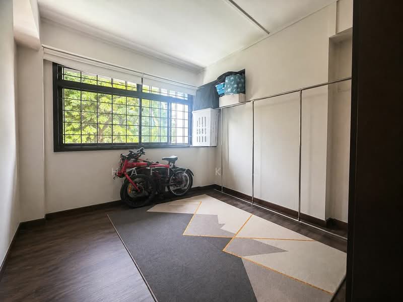 727 Tampines Street 71, 727 Tampines Street 71, 3 Bedrooms, 1,324 sqft, HDB Flat For Sale, by Hafiz Khan, 500190827 - Interior - PropertyGuru.com.sg