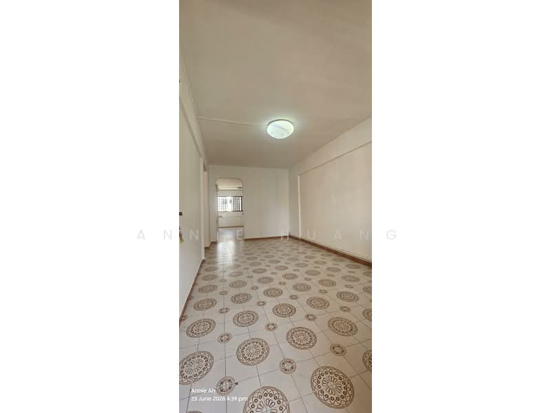 124 Ang Mo Kio Avenue 6, 124 Ang Mo Kio Avenue 6, 2 Bedrooms, 721 sqft, HDB Flat For Sale, by Annie Huang, 500190835 - Interior - PropertyGuru.com.sg