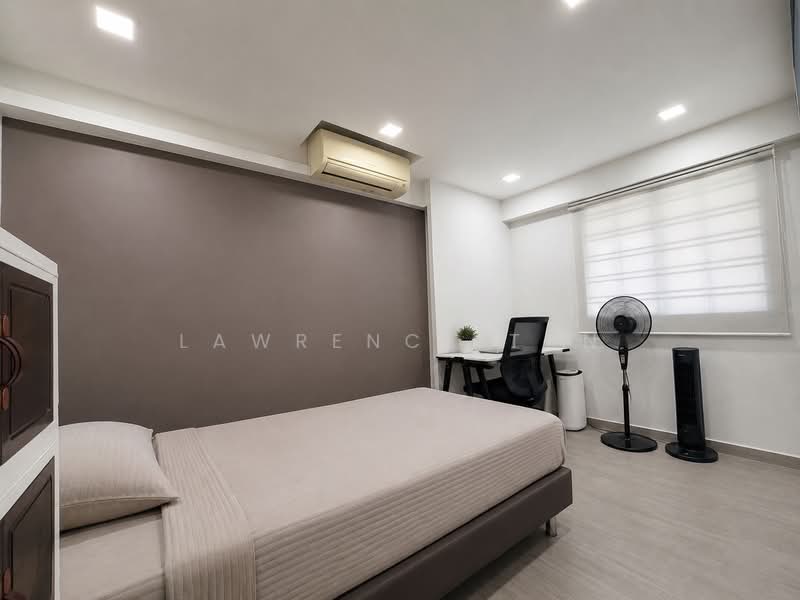 304 Clementi Avenue 4, 304 Clementi Avenue 4, 2 Bedrooms, 721 sqft, HDB Flat For Sale, by Lawrence Tan, 500190838 - Common Bedroom - PropertyGuru.com.sg