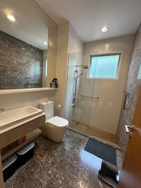 The Greenwich, 1 Seletar Road, 1 Bedroom, 603 sqft, Condominium For Sale, by Alicia Fong, 500190842 - Bathroom - PropertyGuru.com.sg