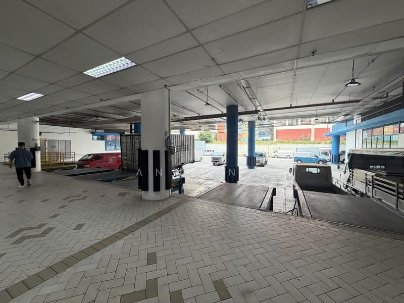 Tagore Building, 6 Tagore Drive, 2,702 sqft, Warehouse For Sale, by Anna Ng, 500190846 - Wide corridor space - CommercialGuru.com.sg