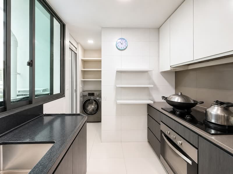 Esparina Residences, 115 Compassvale Bow, 3 Bedrooms, 1,776 sqft, Executive Condominium For Sale, by Shawa G B, 500190847 - Kitchen - PropertyGuru.com.sg