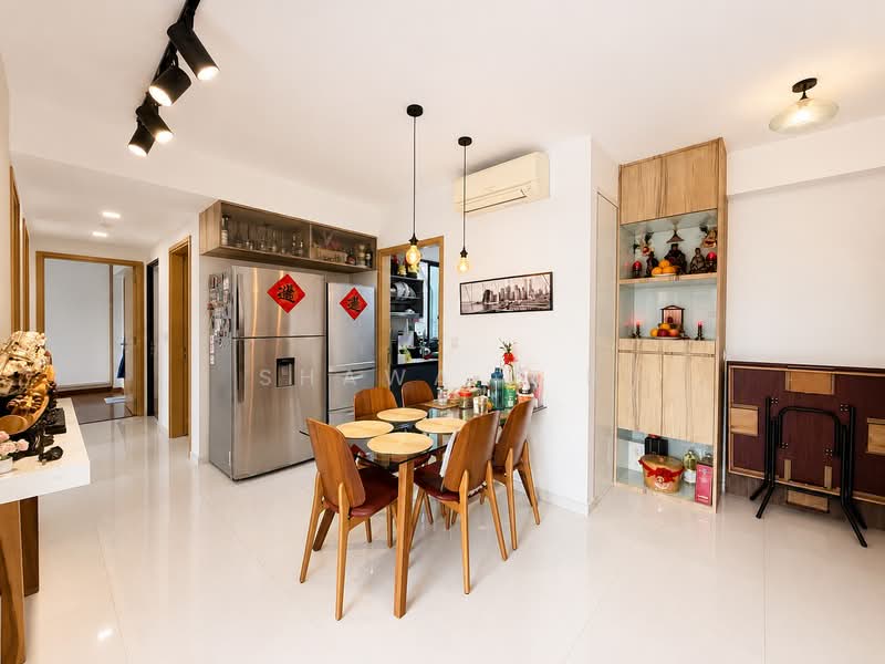 Esparina Residences, 115 Compassvale Bow, 3 Bedrooms, 1,776 sqft, Executive Condominium For Sale, by Shawa G B, 500190847 - Dining Room - PropertyGuru.com.sg