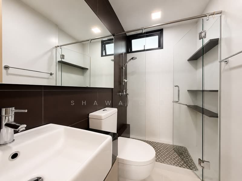 Esparina Residences, 115 Compassvale Bow, 3 Bedrooms, 1,776 sqft, Executive Condominium For Sale, by Shawa G B, 500190847 - Common bathroom - PropertyGuru.com.sg