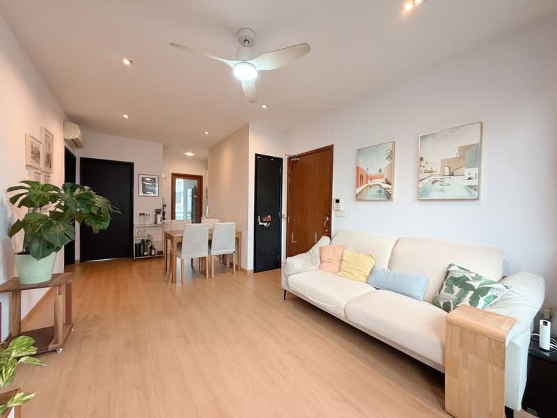 D'Ixoras, 23 Minbu Road, 2 Bedrooms, 840 sqft, Apartment For Sale, by Jax Lim, 500190859 - Living Room - PropertyGuru.com.sg
