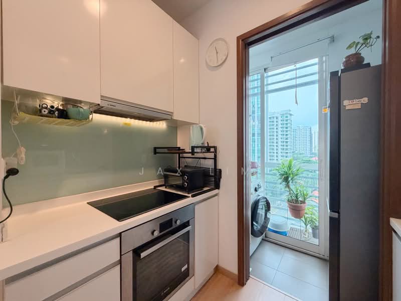 D'Ixoras, 23 Minbu Road, 2 Bedrooms, 840 sqft, Apartment For Sale, by Jax Lim, 500190859 - Kitchen - PropertyGuru.com.sg